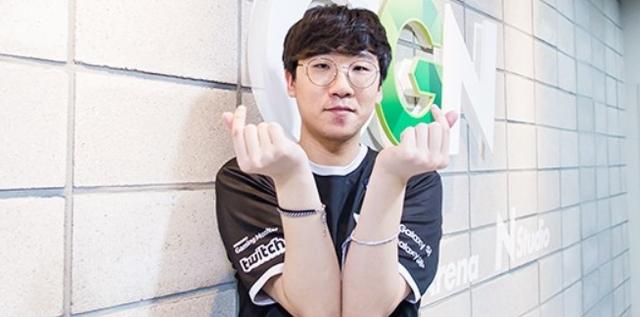 牌九实战：如何通过“摸牌”的手感识别骨牌的点数（防范篇）？（牌九防范：警惕利用手感摸牌识别骨牌点数的作弊手法）